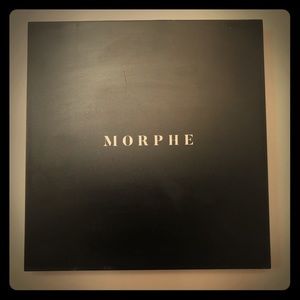Morphe eyeshadow palette